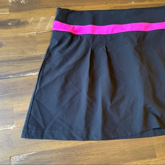 Adidas Performace Womens Climalite Skort Size Medium - Picture 2 of 10